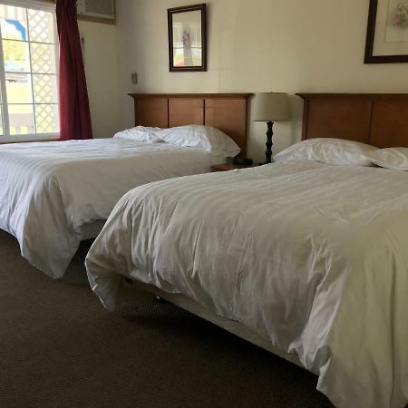 Hopewell Rocks Motel & Country Inn โฮปเวลเคฟ ภายนอก รูปภาพ