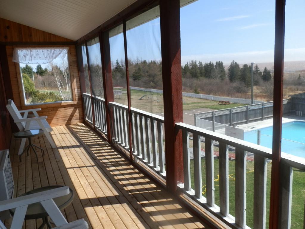 Hopewell Rocks Motel & Country Inn โฮปเวลเคฟ ภายนอก รูปภาพ