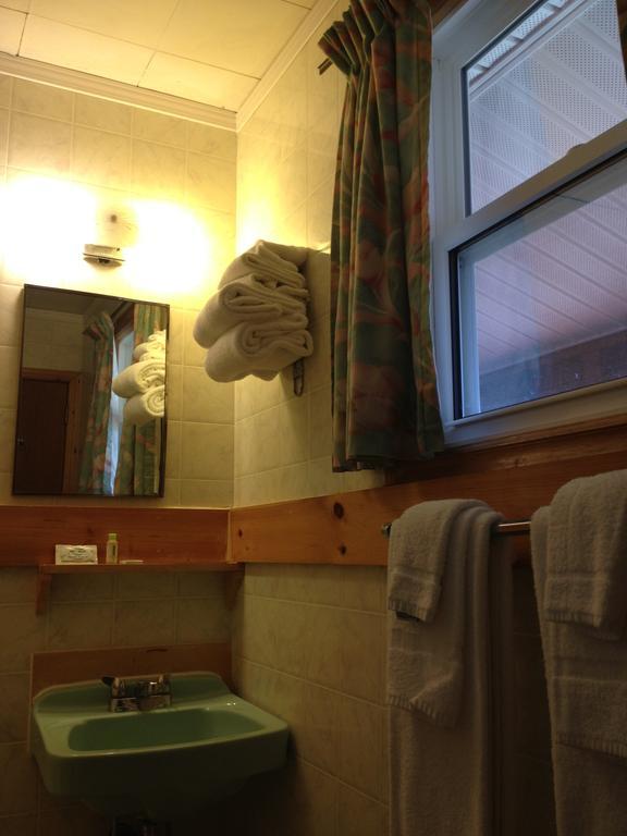 Hopewell Rocks Motel & Country Inn โฮปเวลเคฟ ห้อง รูปภาพ