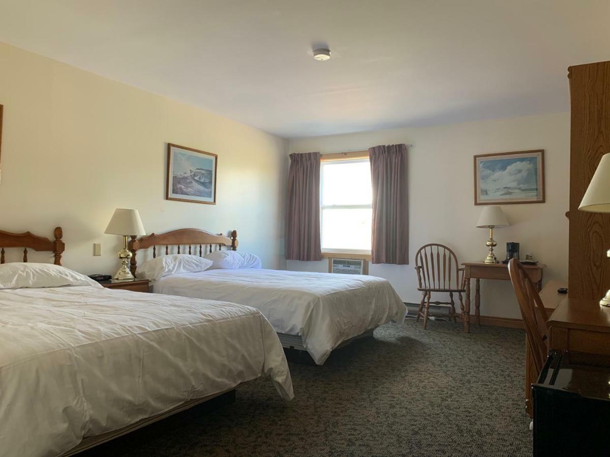 Hopewell Rocks Motel & Country Inn โฮปเวลเคฟ ภายนอก รูปภาพ