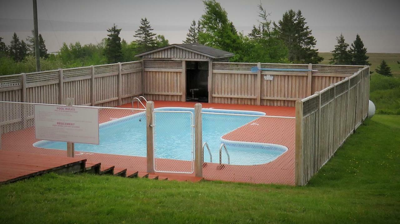 Hopewell Rocks Motel & Country Inn โฮปเวลเคฟ ภายนอก รูปภาพ
