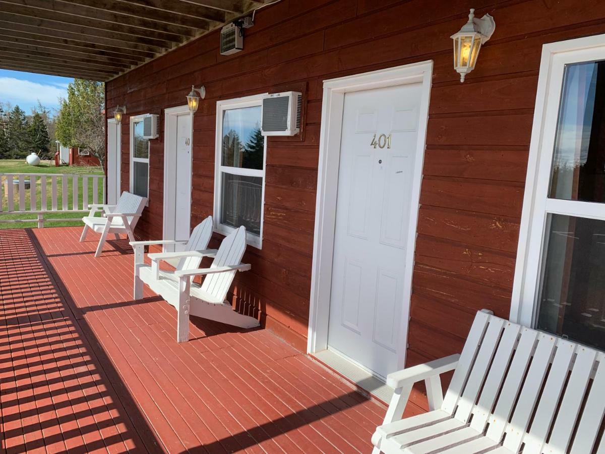 Hopewell Rocks Motel & Country Inn โฮปเวลเคฟ ภายนอก รูปภาพ